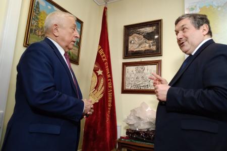 Н.М. Харитонов встретился в Москве с руководством и трудовым коллективом института геотехники и инженерных изысканий в строительстве