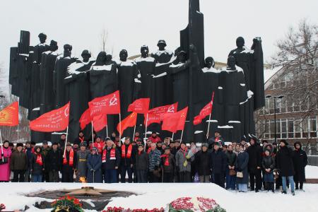 В Воронеже отметили 106-ю годовщину создания Красной Армии