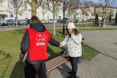 «Красный десант» Калининградского обкома КПРФ высадился в Гвардейске Калининградской области