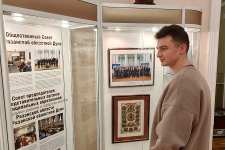 Рязанские коммунисты встретились со студентами