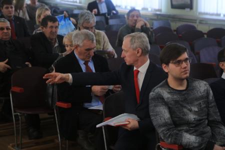 Пленум Омского обкома: Николаю Харитонову - полная поддержка!