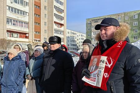 Жители Родниковского района Ивановской области встретились с доверенными лицами Николая Харитонова