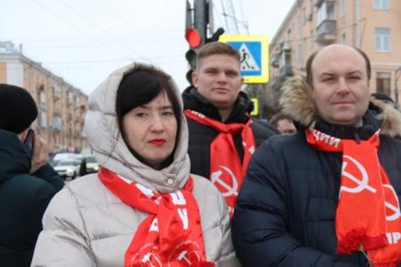 Рязанские коммунисты почтили память участников Сталинградской битвы