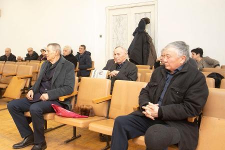 Глава фракции КРО КПРФ в Народном Хурале Калмыкии Николай Нуров провел встречи в Малых Дербетах и Тундутово