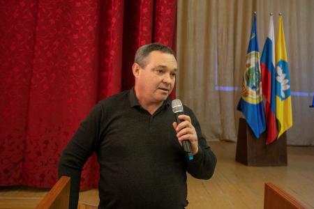 Калмыцкий реском КПРФ стал спонсором турнира по волейболу, посвященного памяти И.Н. Эльвартынова