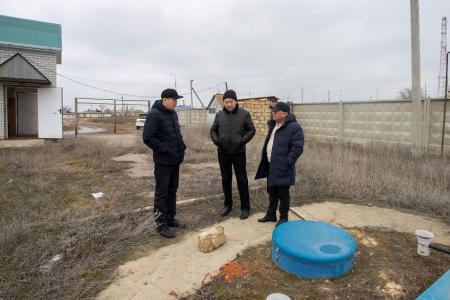 Вице-спикер парламента Калмыкии Николай Нуров провел встречи с избирателями в Ики-Бурульском районе