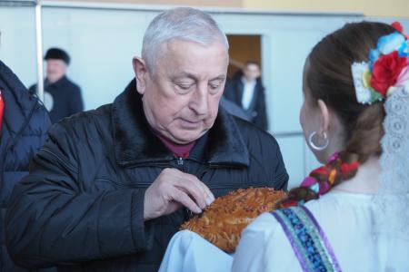 Уральцы песней встретили Николая Харитонова и Юрия Афонина