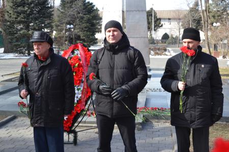 Астраханские коммунисты отметили 106-ю годовщину создания Красной Армии