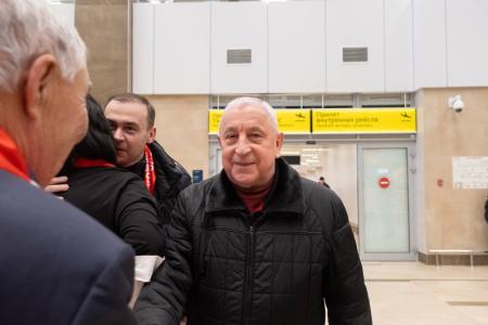 Кандидат в Президенты от КПРФ Николай Харитонов прибыл с рабочим визитом в Красноярск