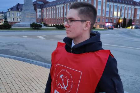 Калининградские коммунисты продолжают агитационную работу в городах области. На этот раз, Гусев
