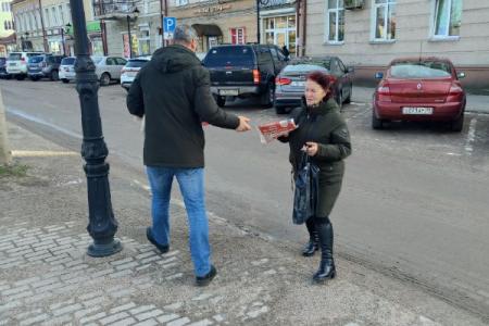 «Красный десант» Калининградского обкома КПРФ высадился в Гвардейске Калининградской области