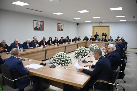К.К. Тайсаев работает в Азербайджане