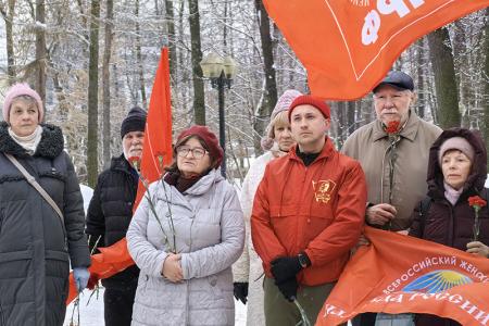Иваново. 139 лет со дня рождения М.В. Фрунзе