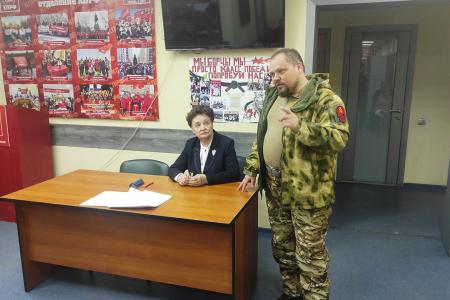 В Тюменском обкоме КПРФ прошла встреча с участником СВО Андреем Тимошенко