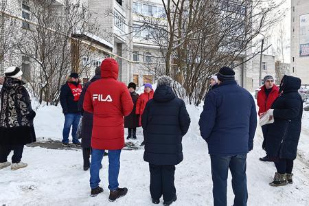 Доверенные лица кандидата в Президенты России Николая Харитонова встретились с жителями города Фурманов Ивановской области