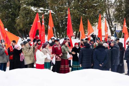 Начался визит кандидата в Президенты России от КПРФ Николая Харитонова в Калугу
