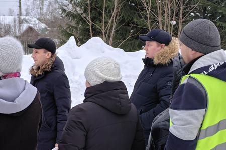 «Лёд» в решении проблем тронулся после приезда доверенных лиц Николая Харитонова в Шуйский район Ивановской области