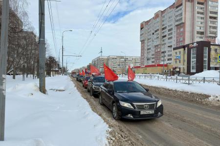 Марий Эл. Праздничный автопробег в городе Йошкар-Оле