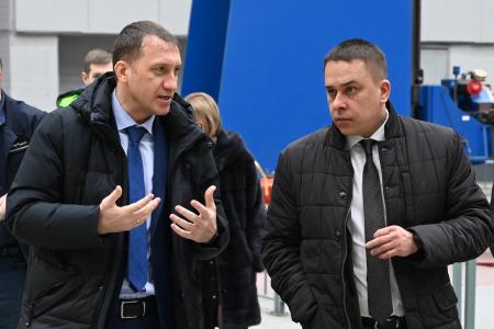 Ульяновская область. Сенатор РФ А. Гибатдинов посетил с рабочим визитом филиал ПАО «Ил» - Авиастар