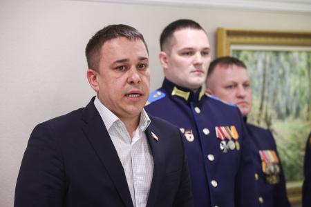 В Совете Федерации открылась фотовыставка «Гостомельский десант»