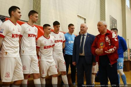 «КПРФ! Спорт! Победа!». Н.М. Харитонов и Г.А. Зюганов посетили тренировку и матч с участием команды КПРФ по мини-футболу