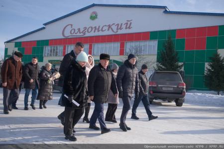 Репортаж о встрече Н.М. Харитонова с жителями города Красноярска