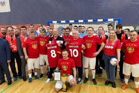 «КПРФ! Спорт! Победа!». Н.М. Харитонов и Г.А. Зюганов посетили тренировку и матч с участием команды КПРФ по мини-футболу