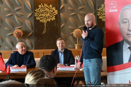 Н.М. Харитонов на встрече в Москве: Всё для развития массового спорта!