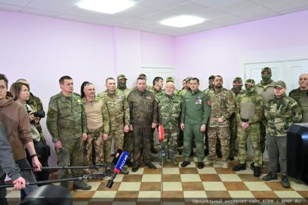 Г.А. Зюганов и Н.М. Харитонов встретились с участниками СВО в совхозе имени Ленина