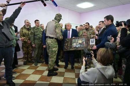 Г.А. Зюганов и Н.М. Харитонов встретились с участниками СВО в совхозе имени Ленина