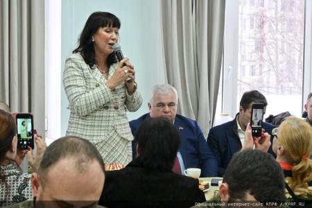 Г.А. Зюганов и Н.М. Харитонов встретились с участниками СВО в совхозе имени Ленина