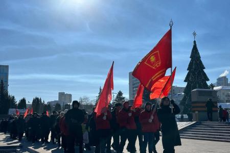 Коммунисты Самарской области отметили 106-ю годовщину создания Красной Армии