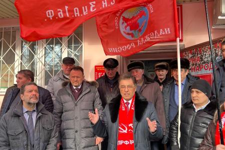 В Уфе состоялся семинар-совещание партактива. Александр Ющенко выступил с полезной информацией в контексте президентской выборной кампании