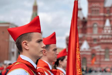 Александр Ющенко в разговоре с «Газетой.RU» о развитии пионерского движения в России
