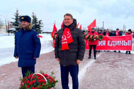 Нижегородские коммунисты приняли участие в мероприятии, посвященном 106-й годовщине образования Красной Армии