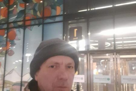 Москва. Коммунистическую прессу - в массы!
