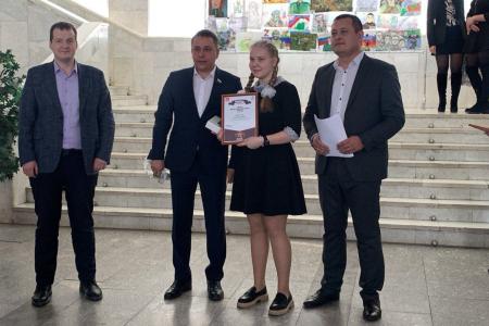 В Ульяновске состоялся патриотический конкурс детского рисунка «Герои СВО»