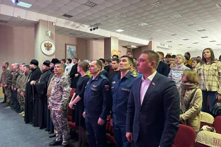 Сенатор РФ Айрат Гибатдинов провёл встречу со студентами экономического факультета Ульяновского государственного аграрного университета