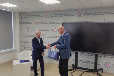 Сергей Пантелеев встретился со студентами и преподавателями Санкт-Петербургского университета технологий управления и экономики