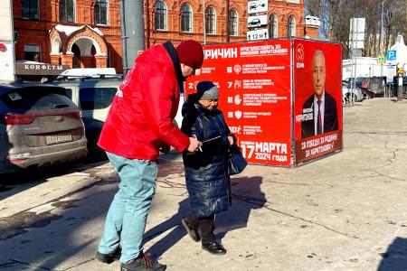 Нижегородские коммунисты ведут активную агитацию за кандидата в Президенты от КПРФ Николая Харитонова