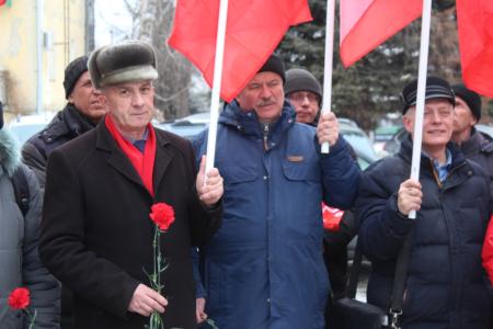 В Пензе прошёл памятный митинг в честь И.В. Сталина