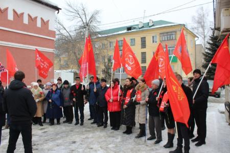 В Пензе прошёл памятный митинг в честь И.В. Сталина