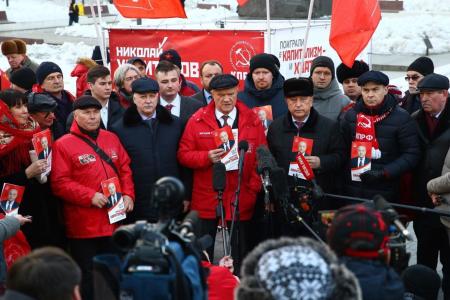Москва: «Красные в городе!»