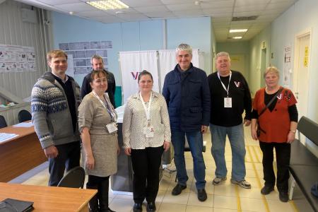 По поручению руководителя фракции КПРФ в Мособлдуме Александра Наумова проверен ход голосования на избирательных участках в городских округах Химки и Дмитровский