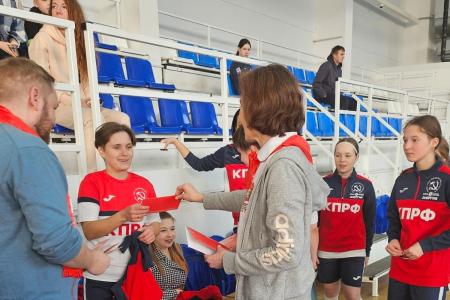 На чемпионате Великого Новгорода по мини-футболу "Энергия КПРФ" снова побеждает!