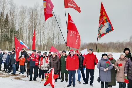 Псковский обком КПРФ принимает активное участие в патриотических мероприятиях