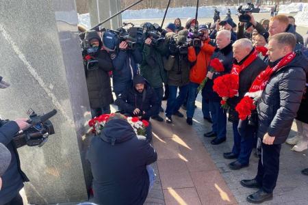 Столичные коммунисты отметили 90-летие со Дня рождения Ю.А. Гагарина