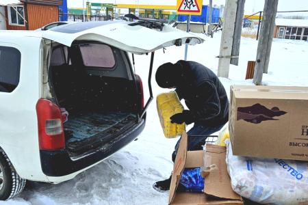 Комсомольцы Якутии проводят благотворительную акцию «Дорогою добра»