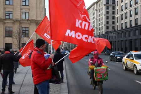 Москва: «Красные в городе!»