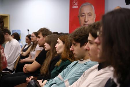 Н.М. Харитонов встретился со студенческими профсоюзами